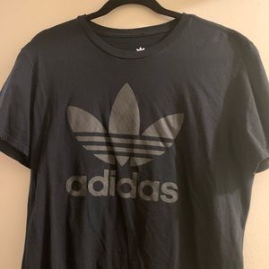 Adidas Tshirt